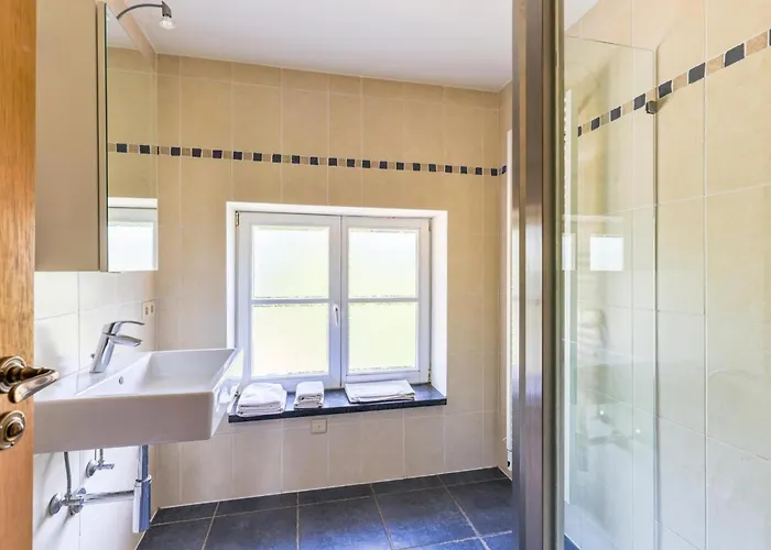 度假居 Spacious Apartment In A 16Th-Century Castle *