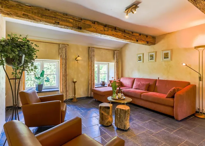 度假居 Spacious Apartment In A 16Th-Century Castle *